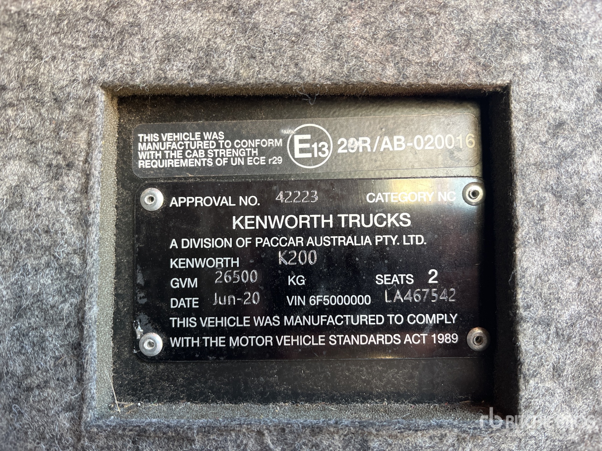 General Appearance with Numer seryjny/numer identyfikacyjny pojazdu