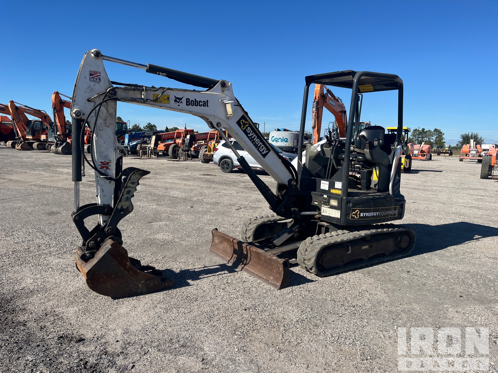 General Appearance with Picture, Left Front Corner