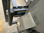 Chassis Lift with Side Shift