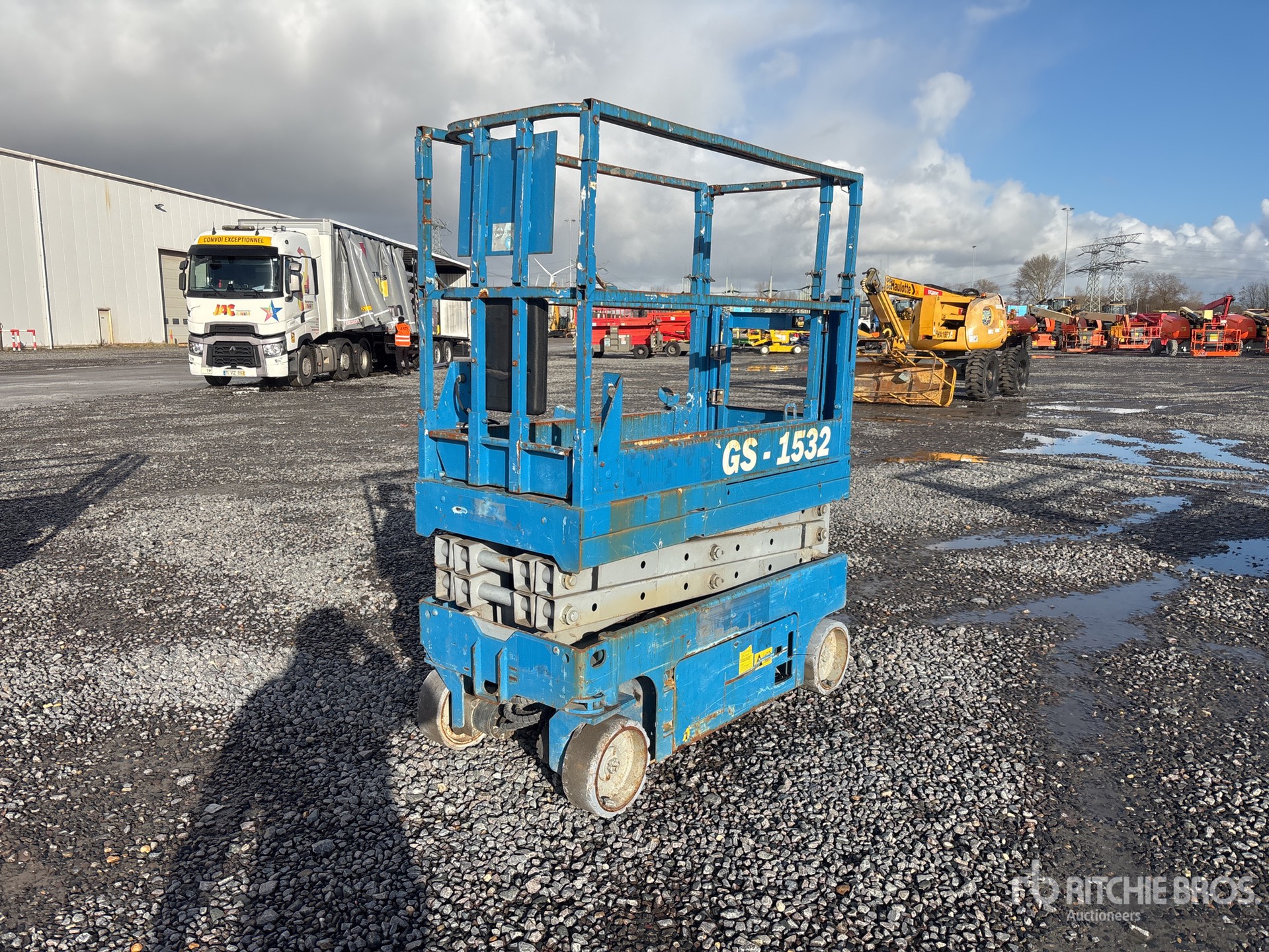 General Appearance with Featured Photo