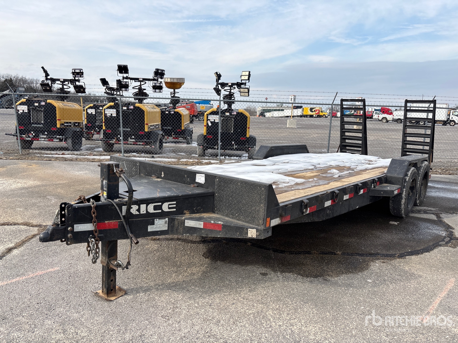 Aspect général with Image, coin avant gauche