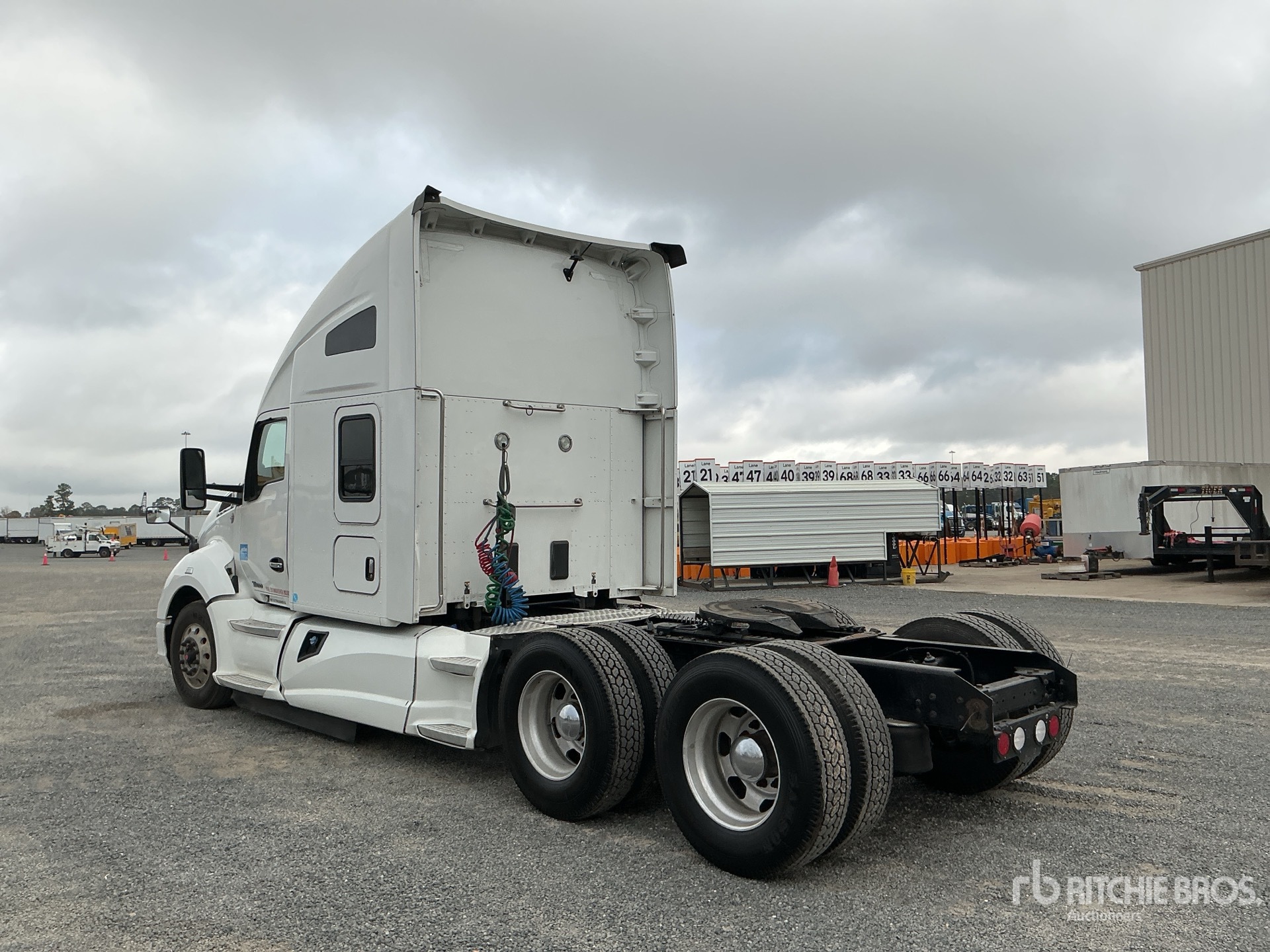 General Appearance with Picture, Left Rear Corner