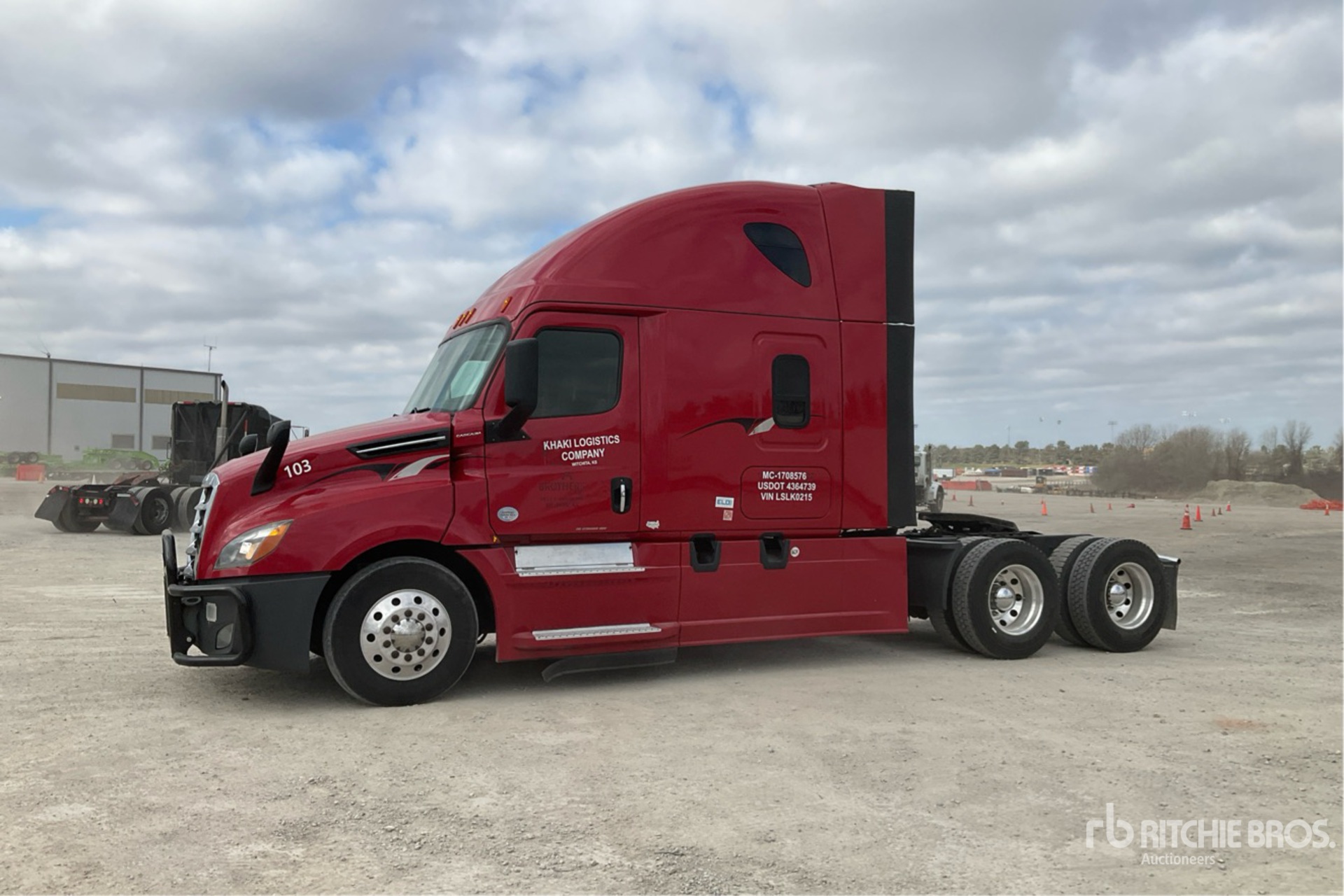 Aspect général with Image, coin avant gauche