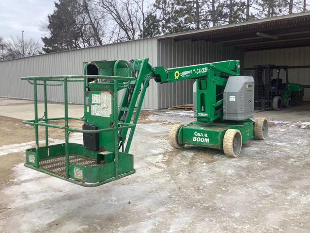 2014 Genie Z34/22N 2WD Electric Articulating Boom Lift