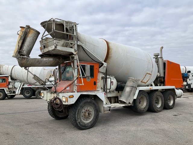 2015 Advance FD4000 8x6 Front Discharge Mixer Truck (Glider Kit)