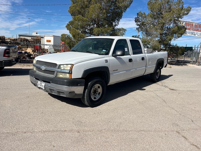 2004 Chevrolet 2500HD 4x2 Crew Cab Pickup