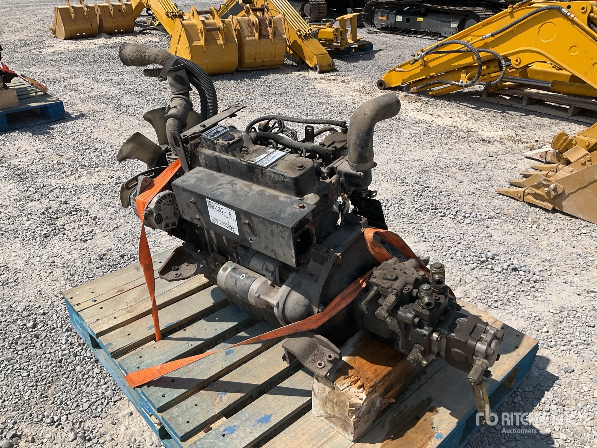 General Appearance with Picture, Right Front Corner