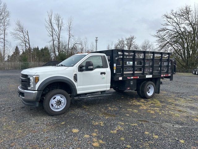 2019 Ford F-550 XL 4x4 Flatbed Truck