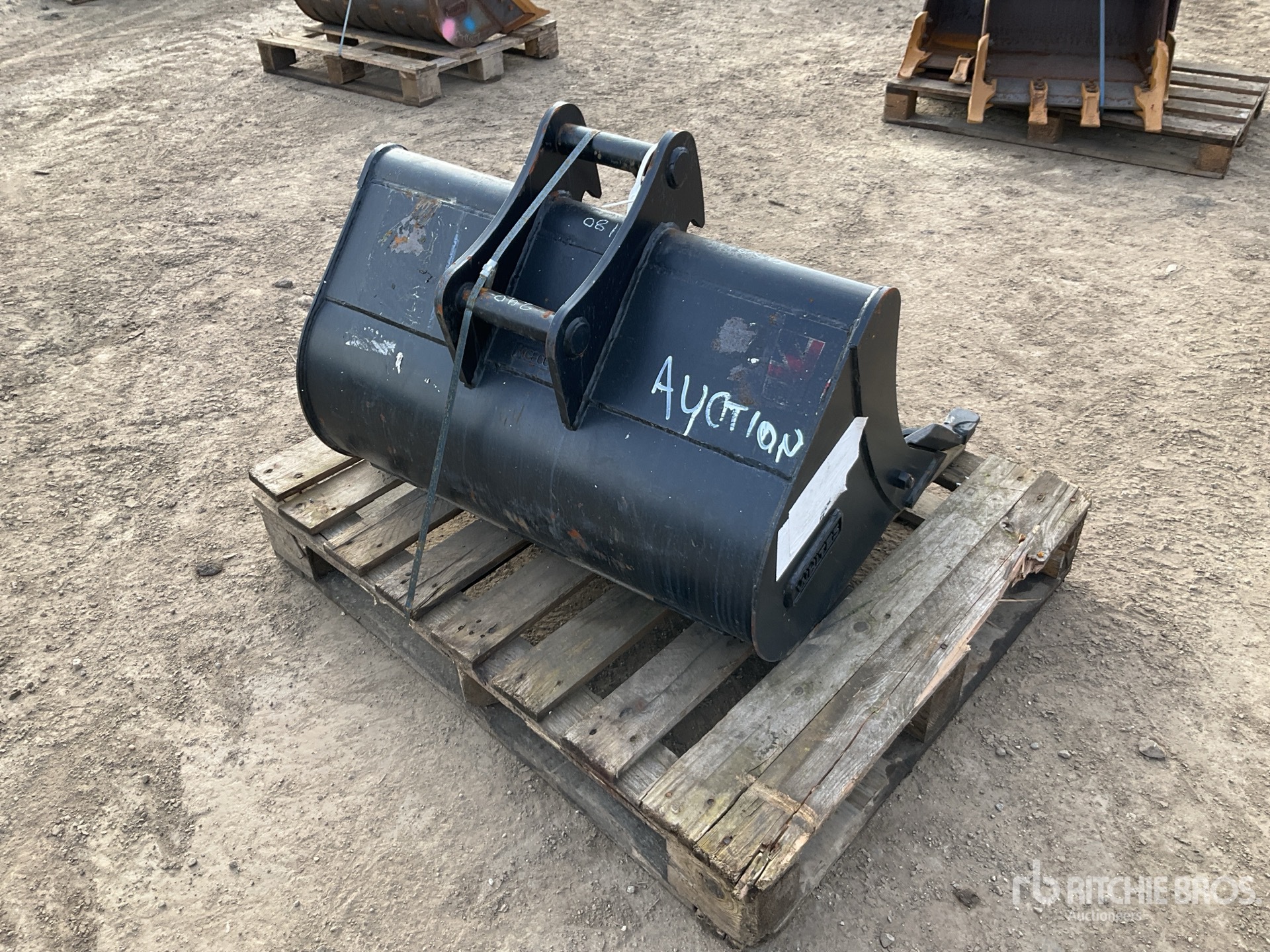 General Appearance with Imagen: esquina trasera derecha