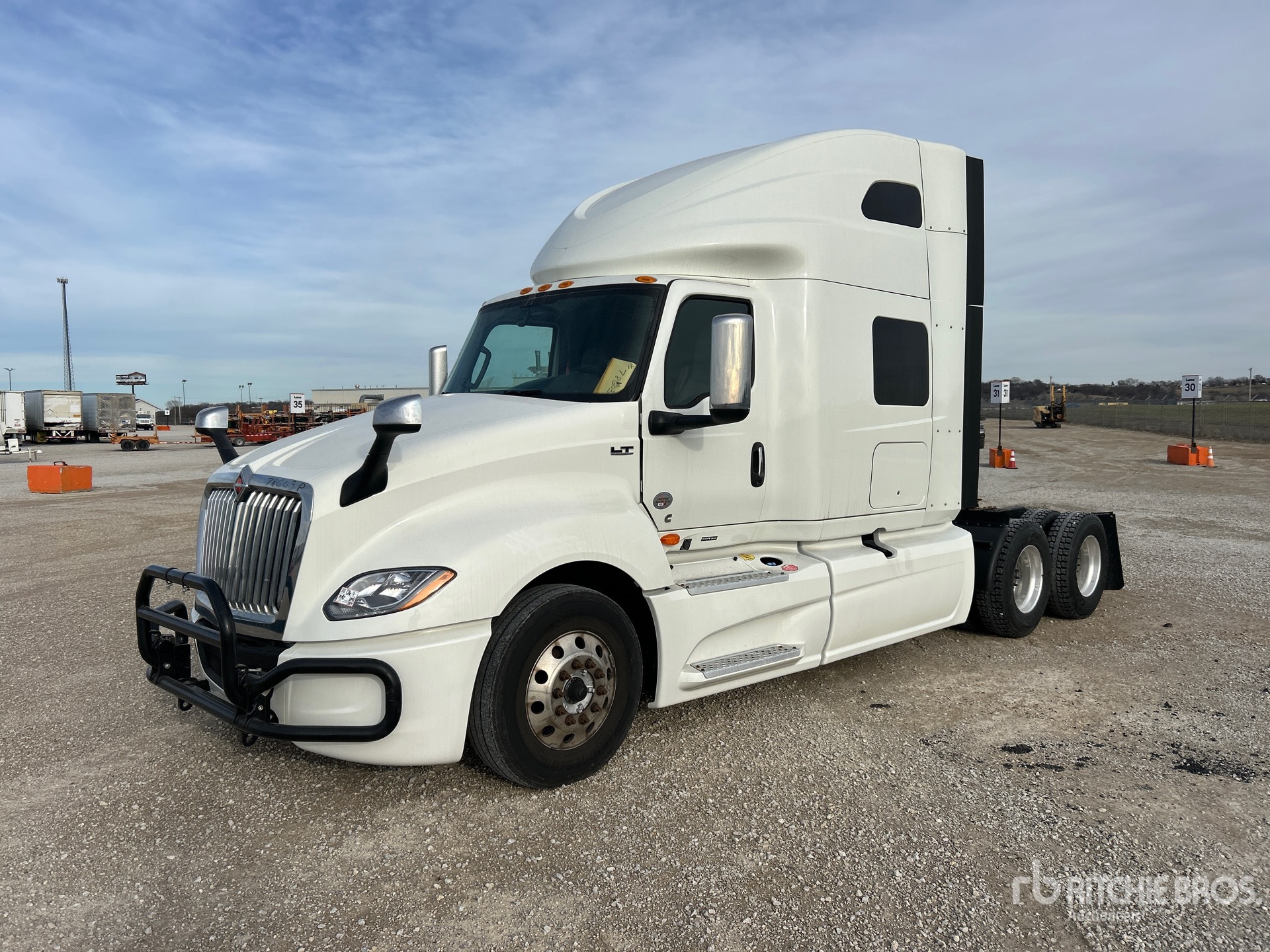 General Appearance with Featured Photo