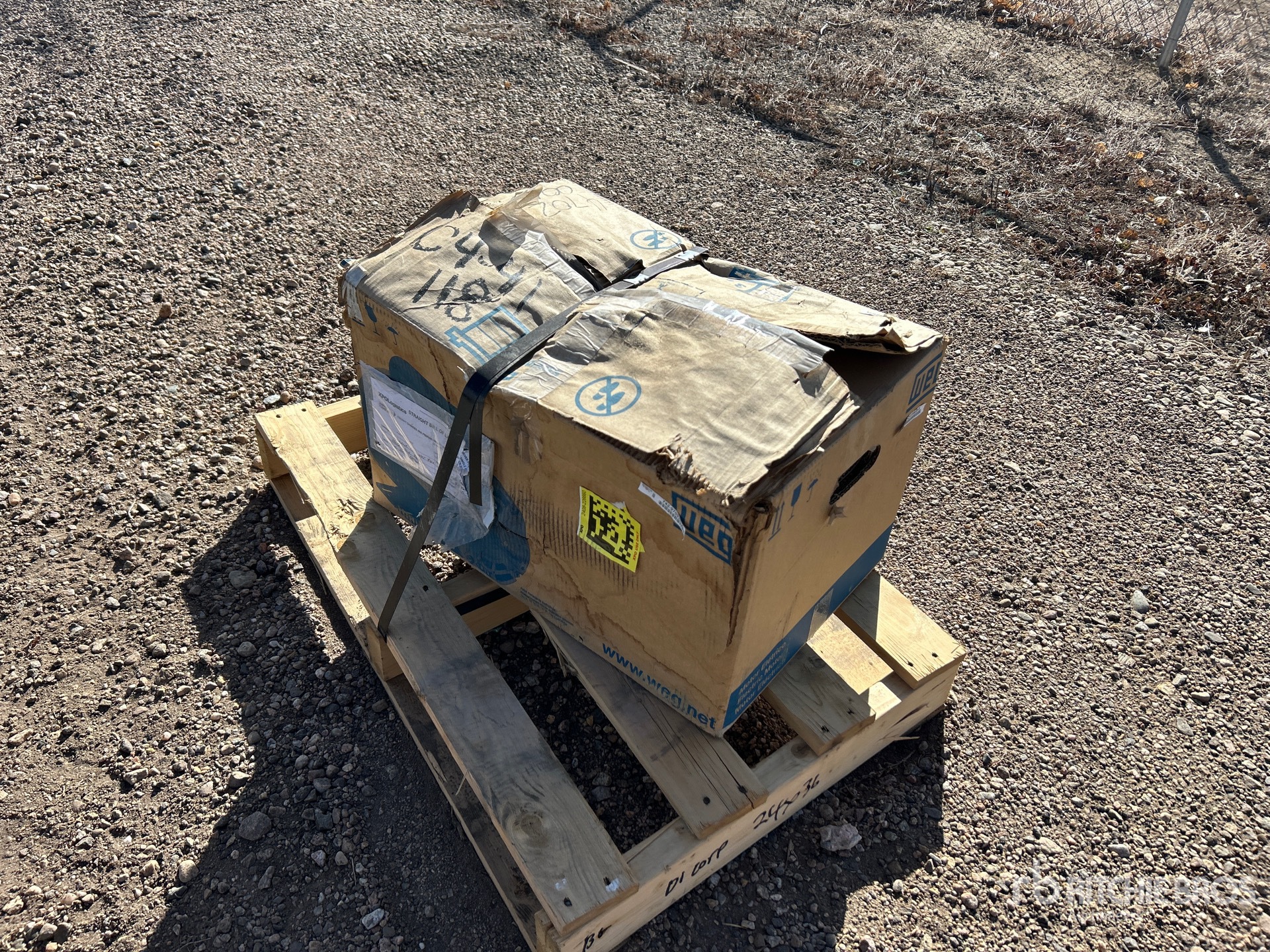 General Appearance with Image, coin avant gauche