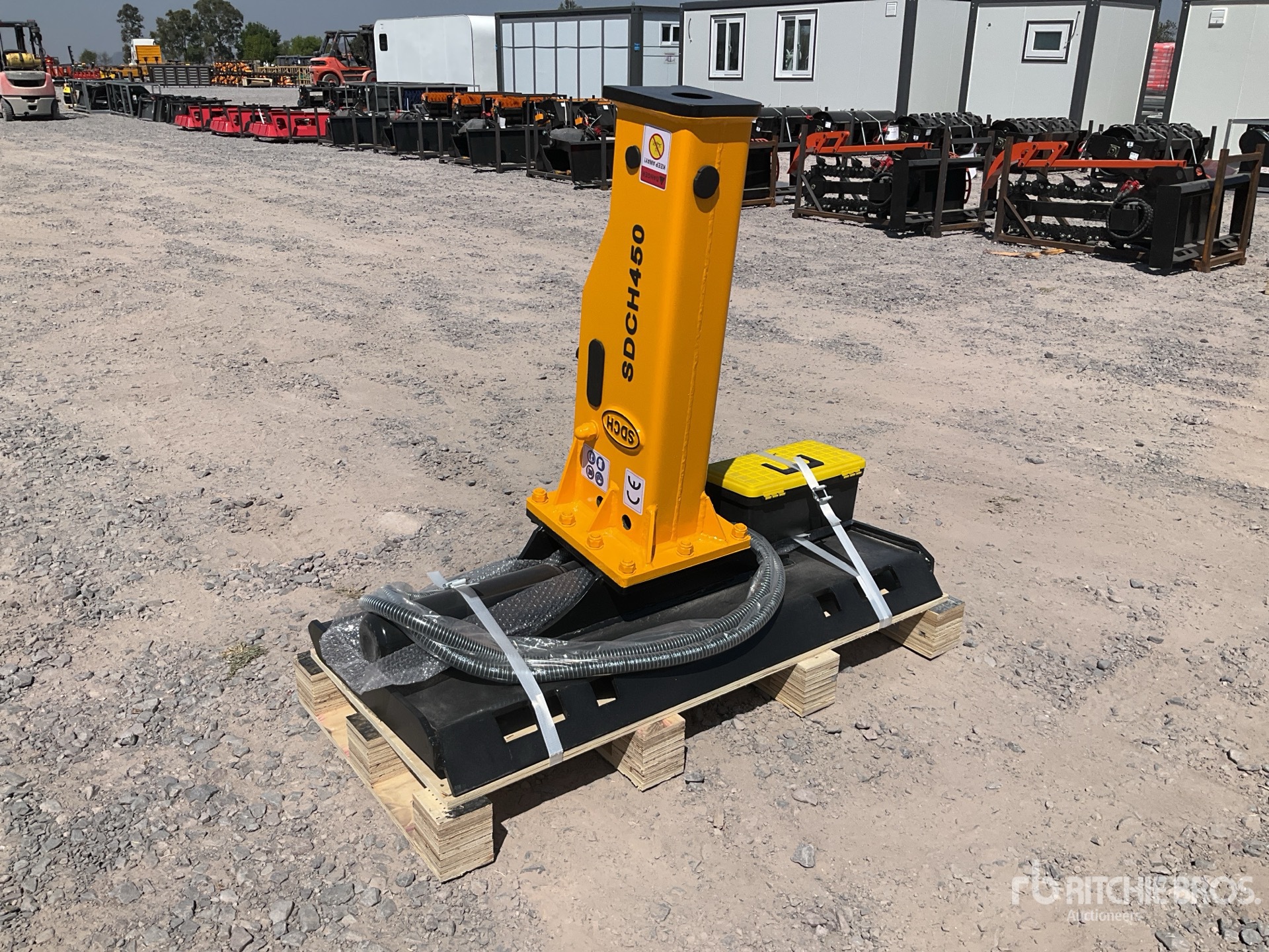 General Appearance with Bild, Ecke vorne links