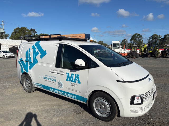 2023 Hyundai Staria Cargo Van