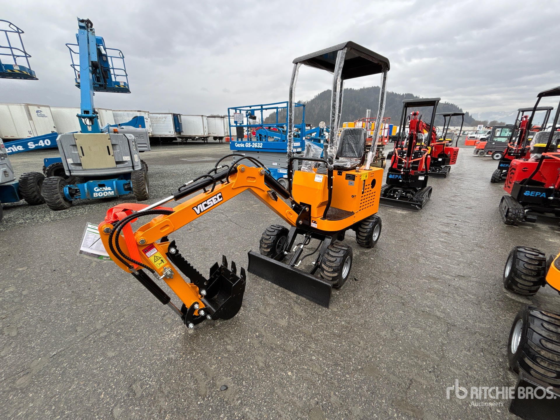 General Appearance with Foto, angolo anteriore sinistro