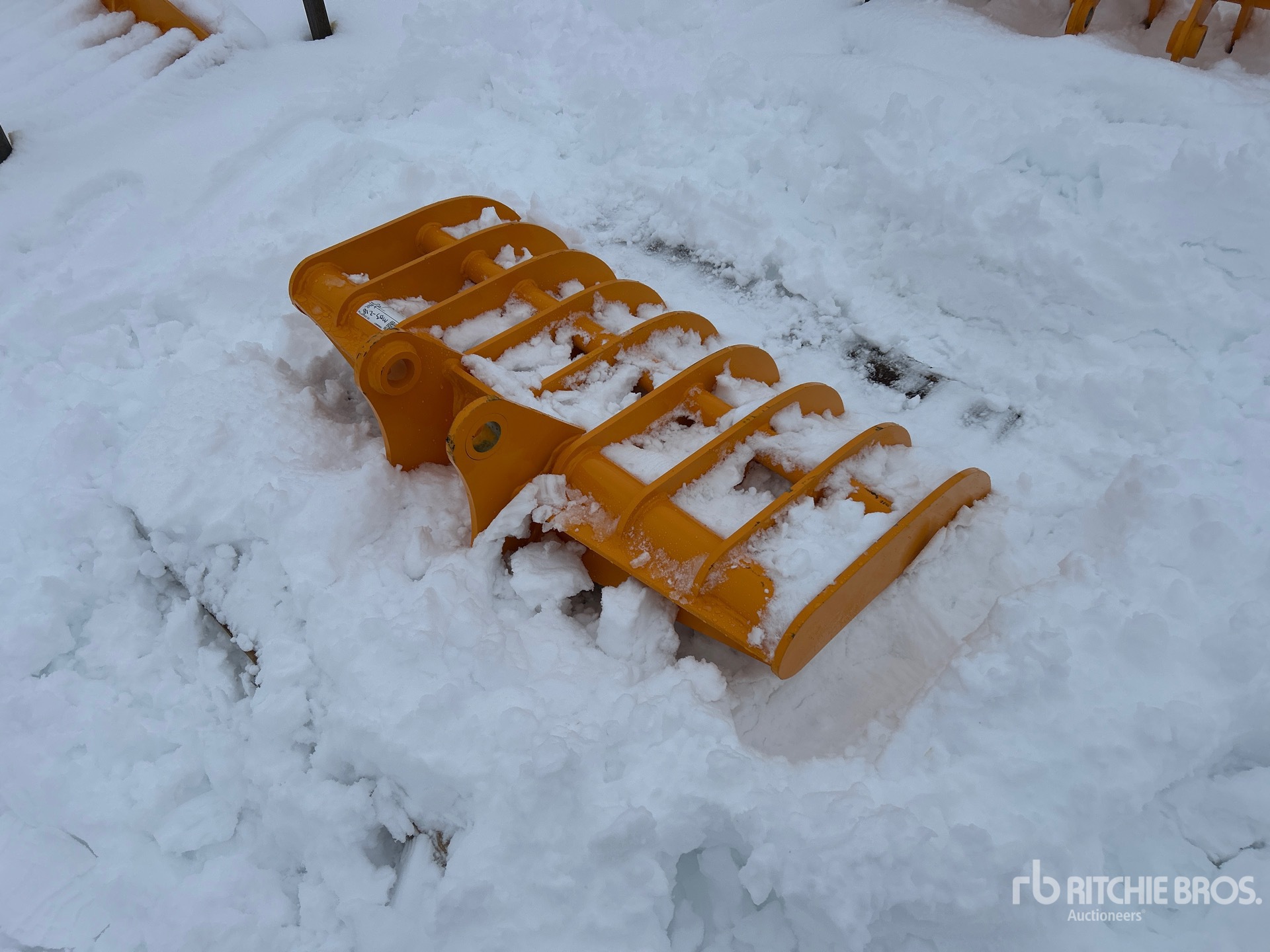 General Appearance with Imagen: esquina trasera derecha