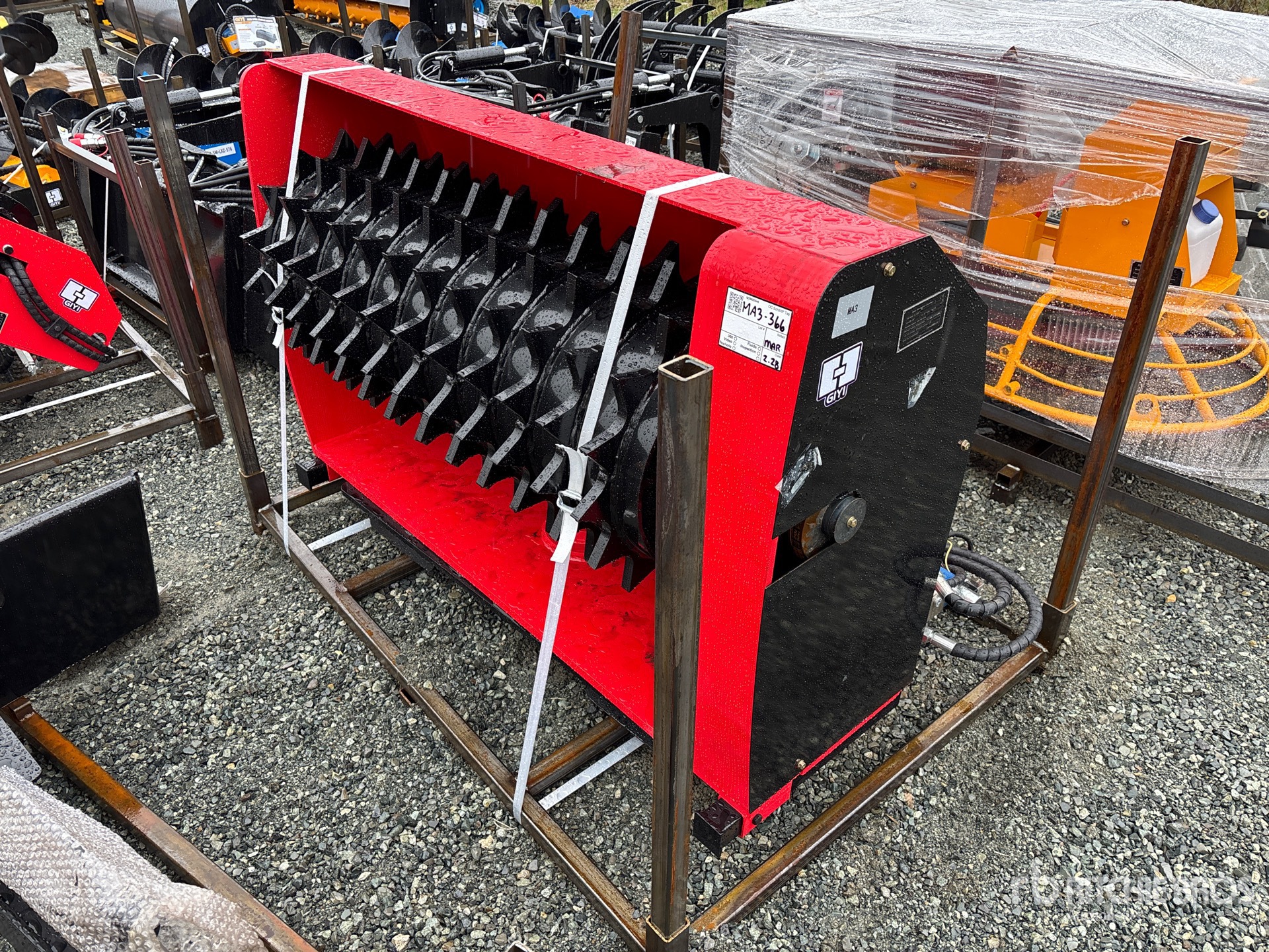 General Appearance with Picture, Left Front Corner