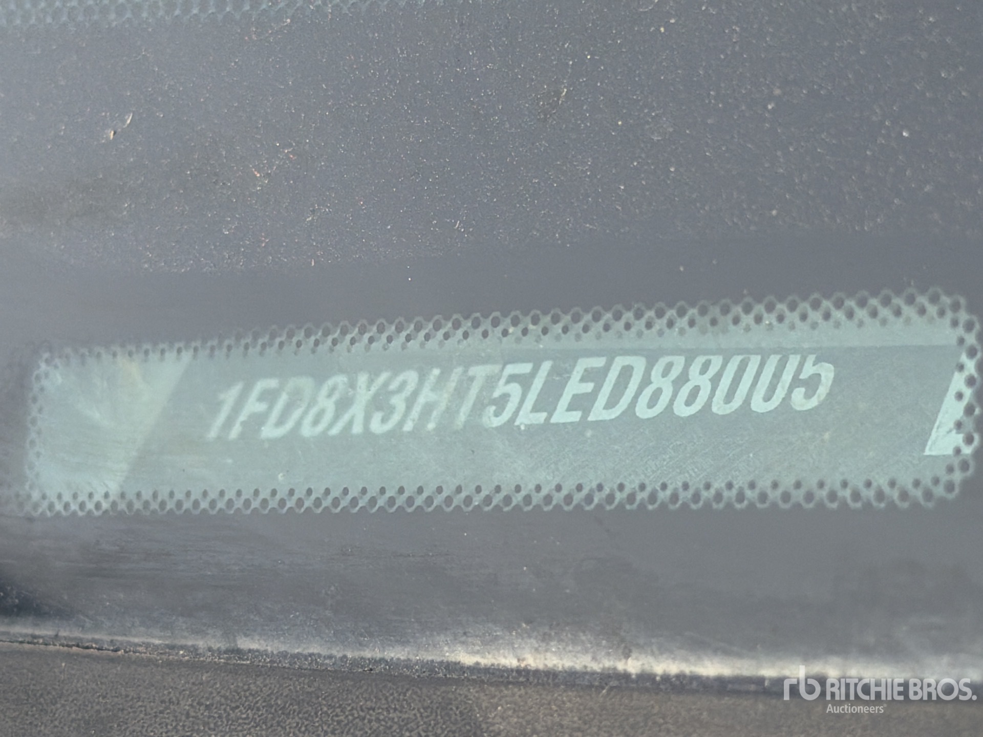 General Appearance with Seriennummer / FIN