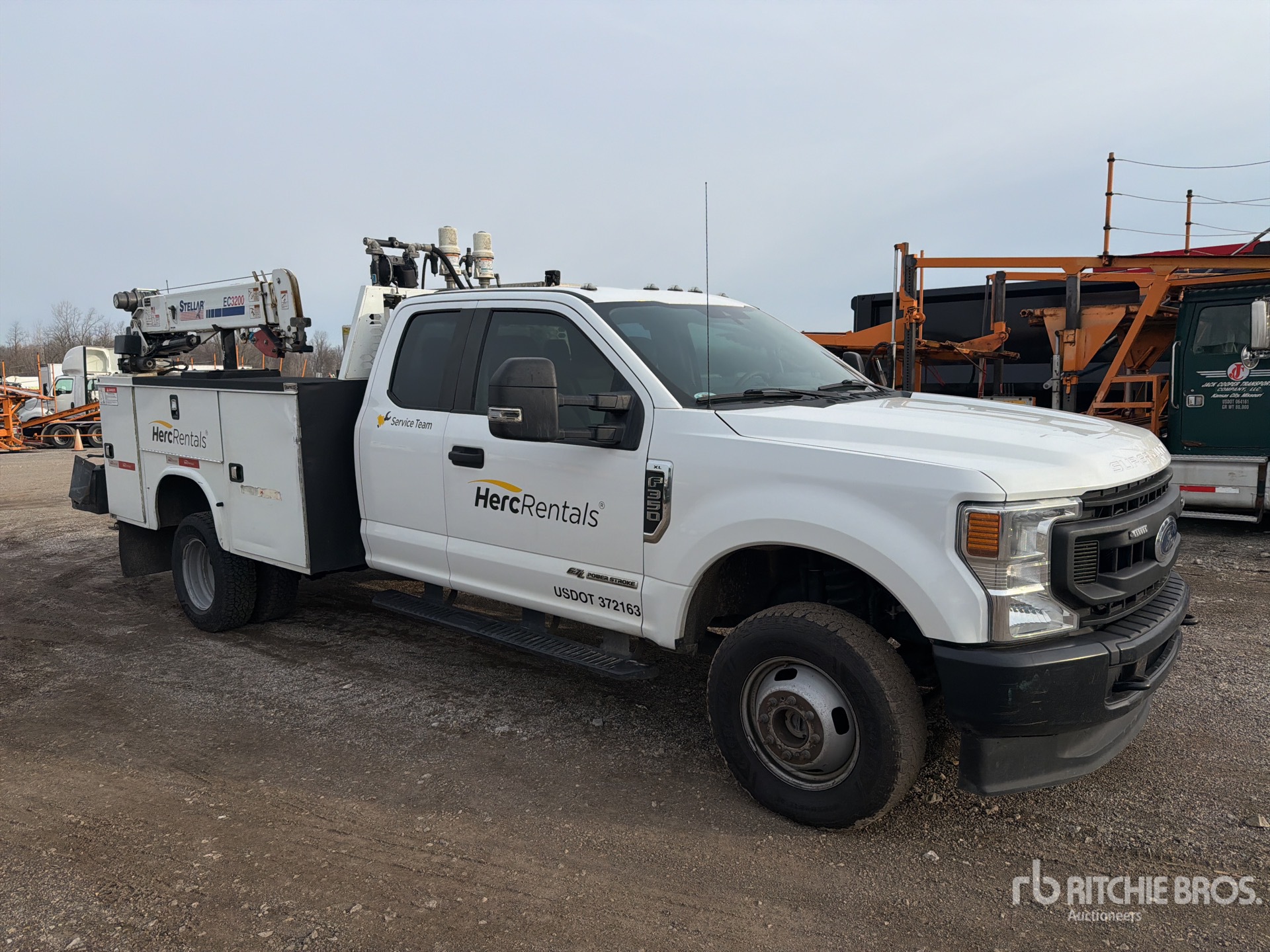 General Appearance with Bild, Ecke vorne rechts