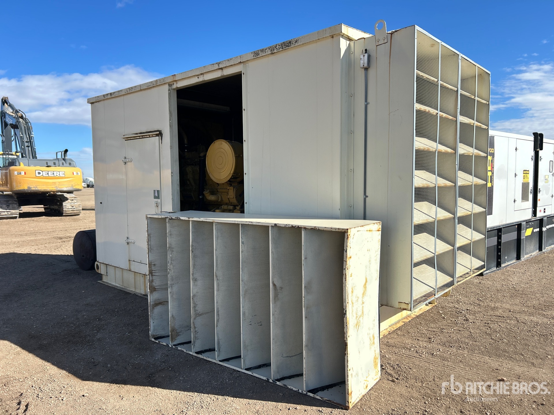 General Appearance with Image, coin avant droit