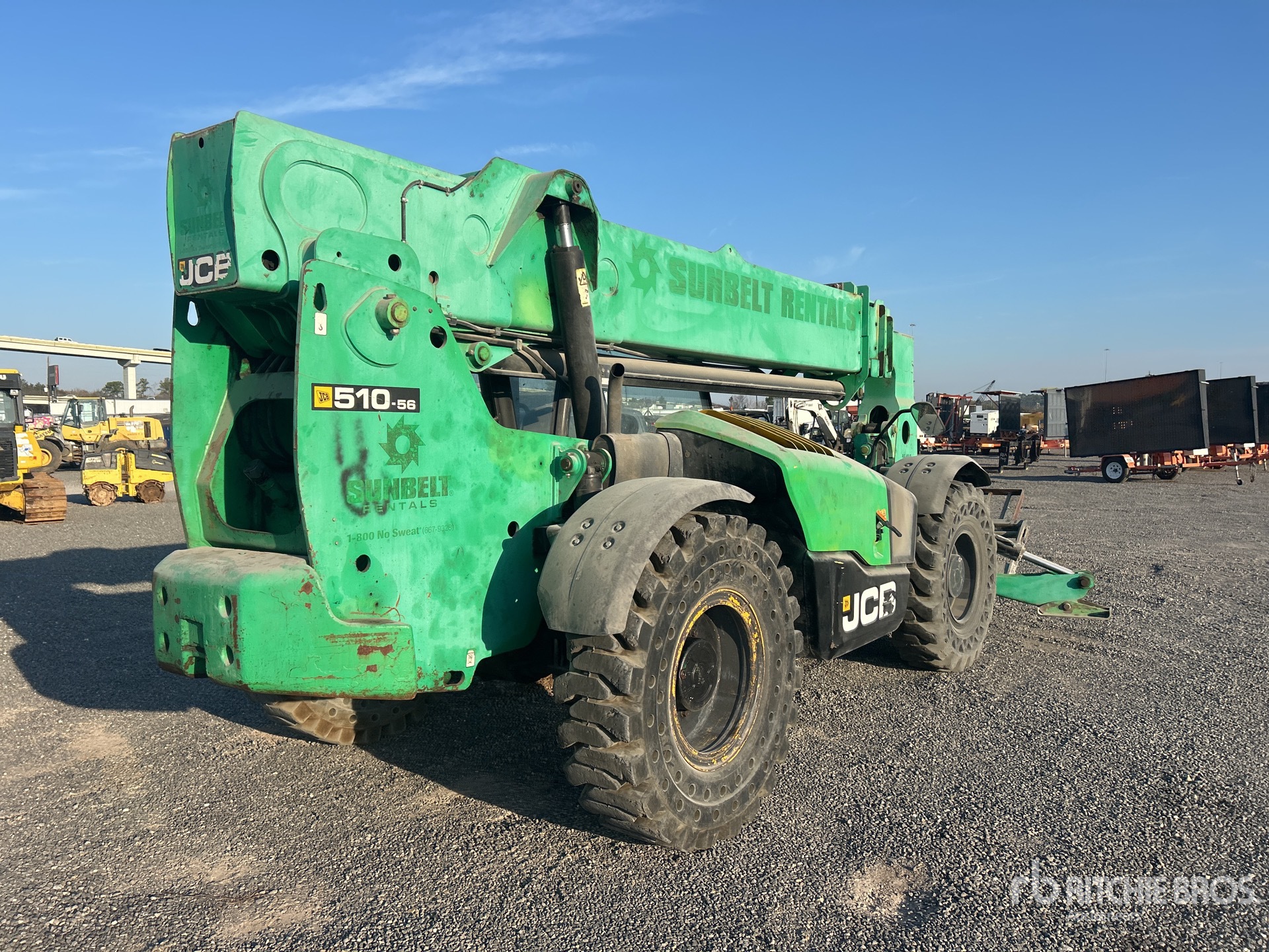 General Appearance with Bild, Ecke hinten rechts