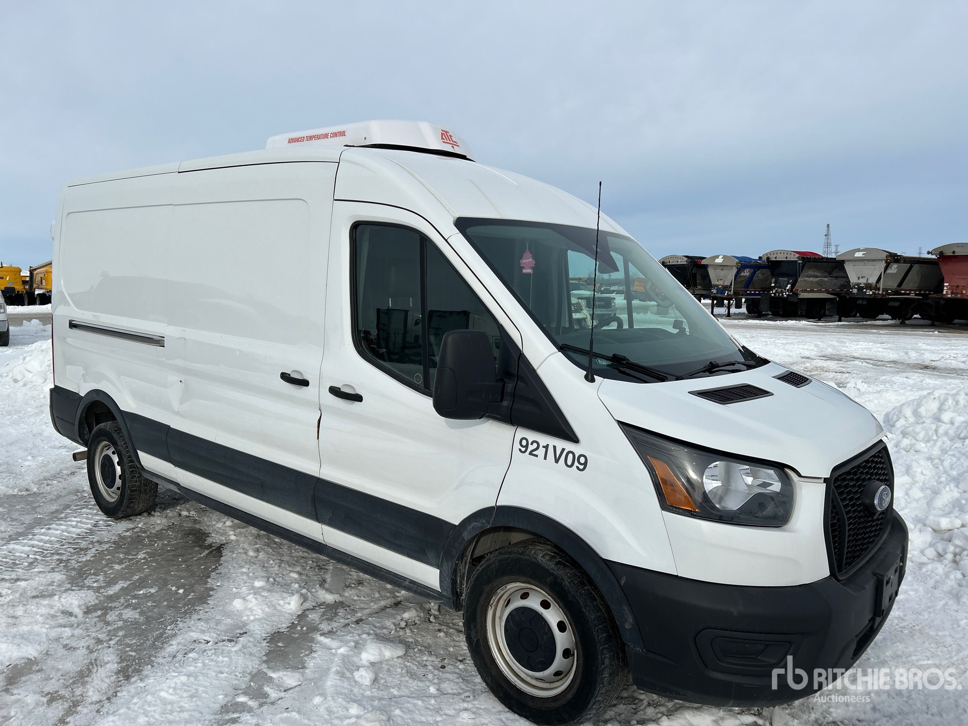 General Appearance with Foto, angolo anteriore destro