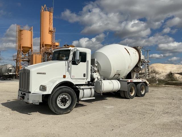 Kenworth 6x2 Mixer Truck Kenworth 6x2 Mixer Truck