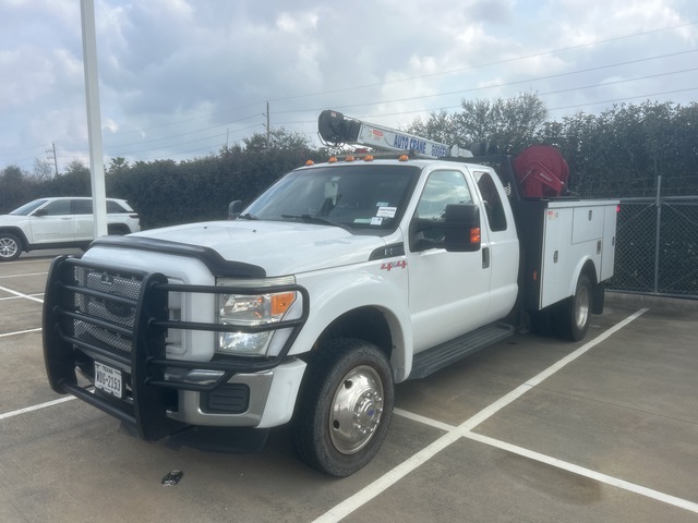 2016 Ford F-550 XL 4x4 Extended Cab Service Truck (Inoperable)