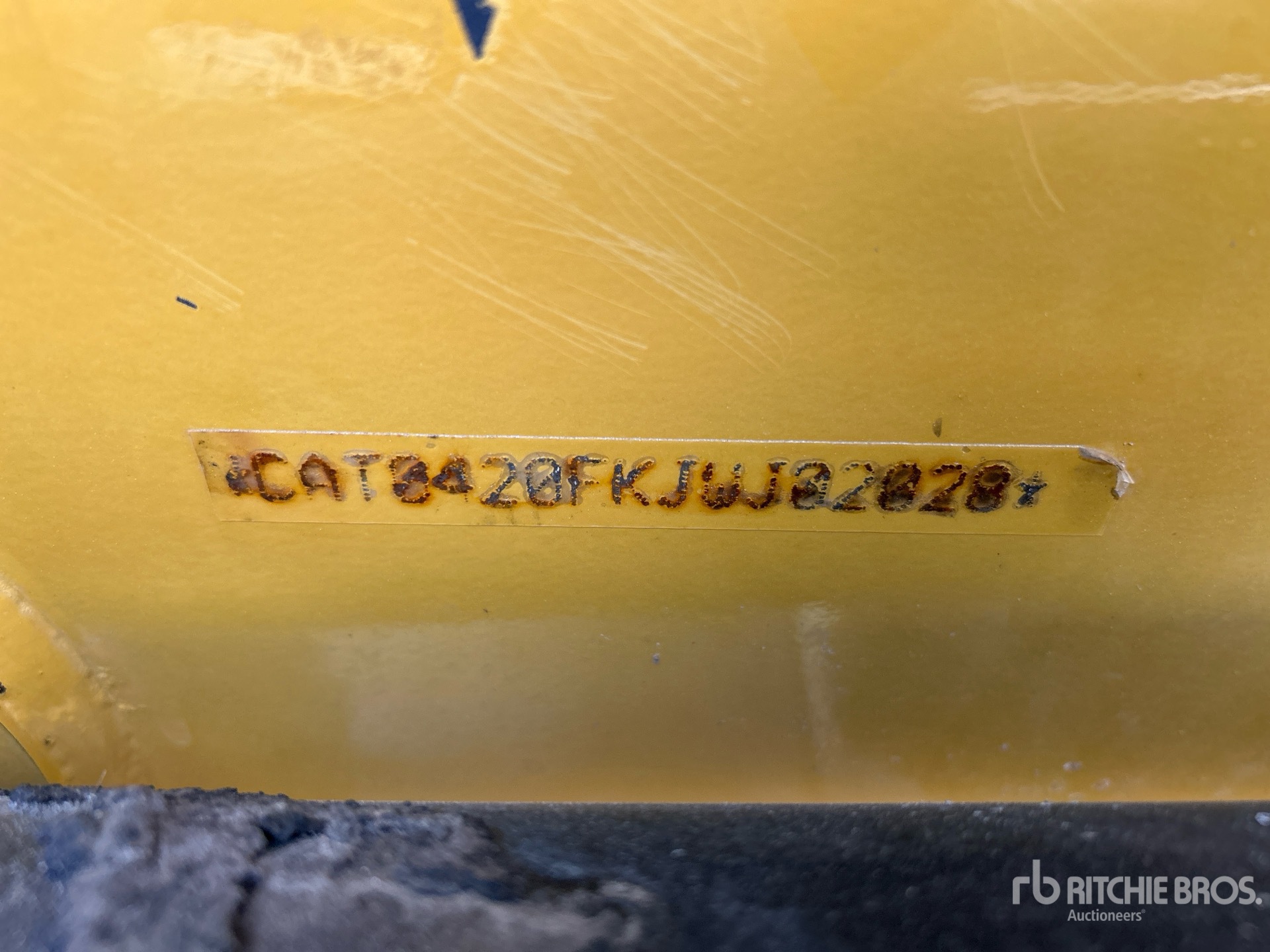 General Appearance with Seriennummer / FIN