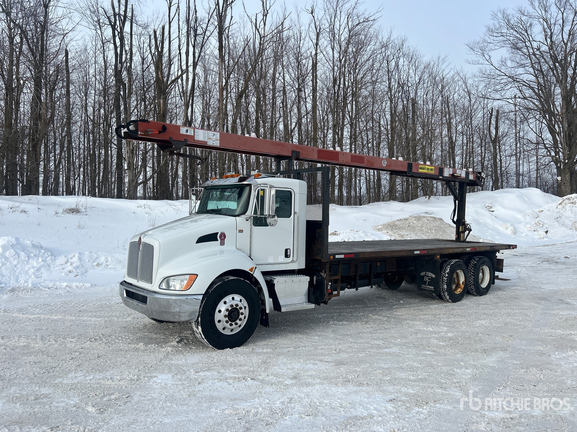 General Appearance with Featured Photo