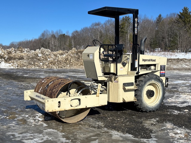 1997 Ingersoll Rand Smooth Drum Compactor