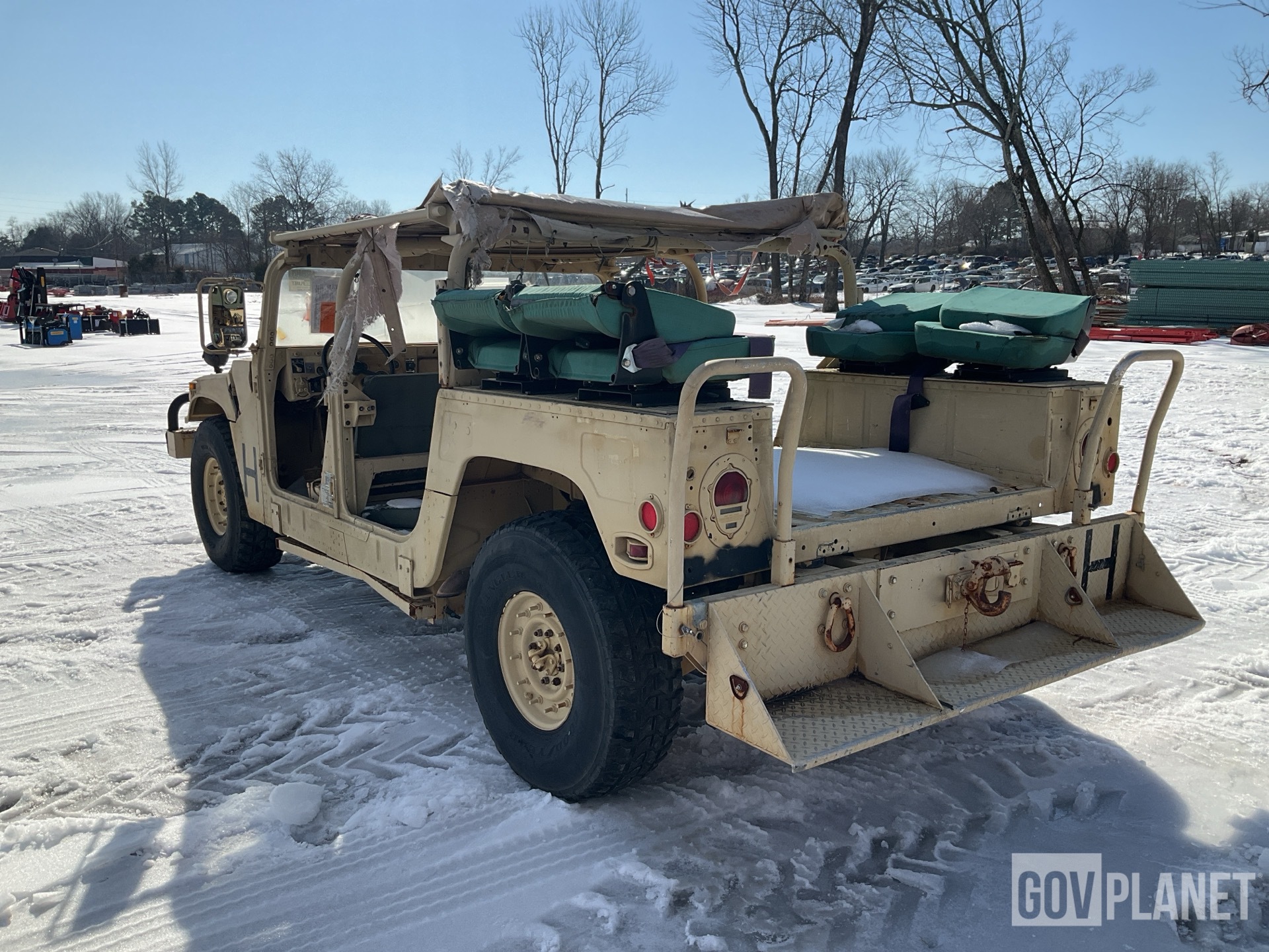 General Appearance with Picture, Left Rear Corner