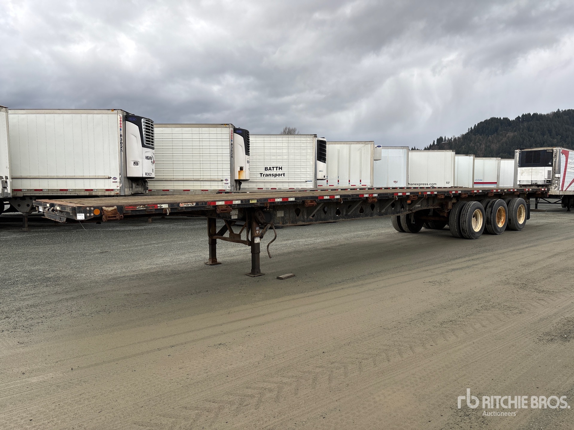 General Appearance with Bild, Ecke vorne links