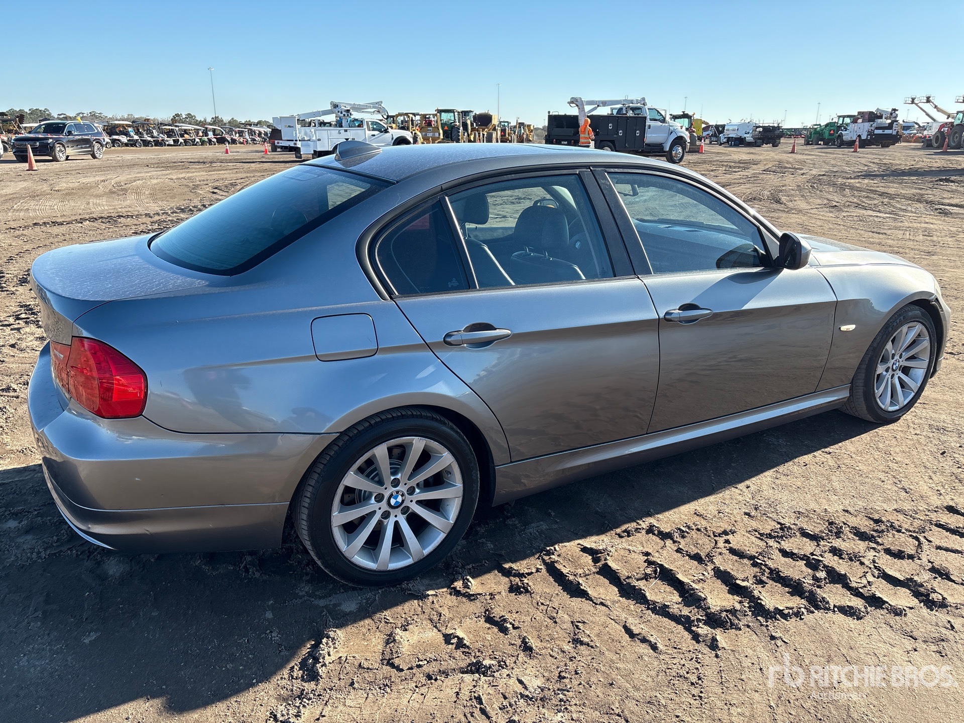 General Appearance with Image, coin arrière droit