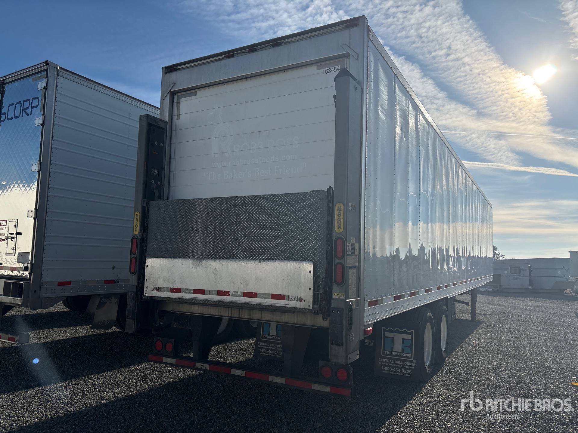 General Appearance with Imagen: esquina trasera derecha