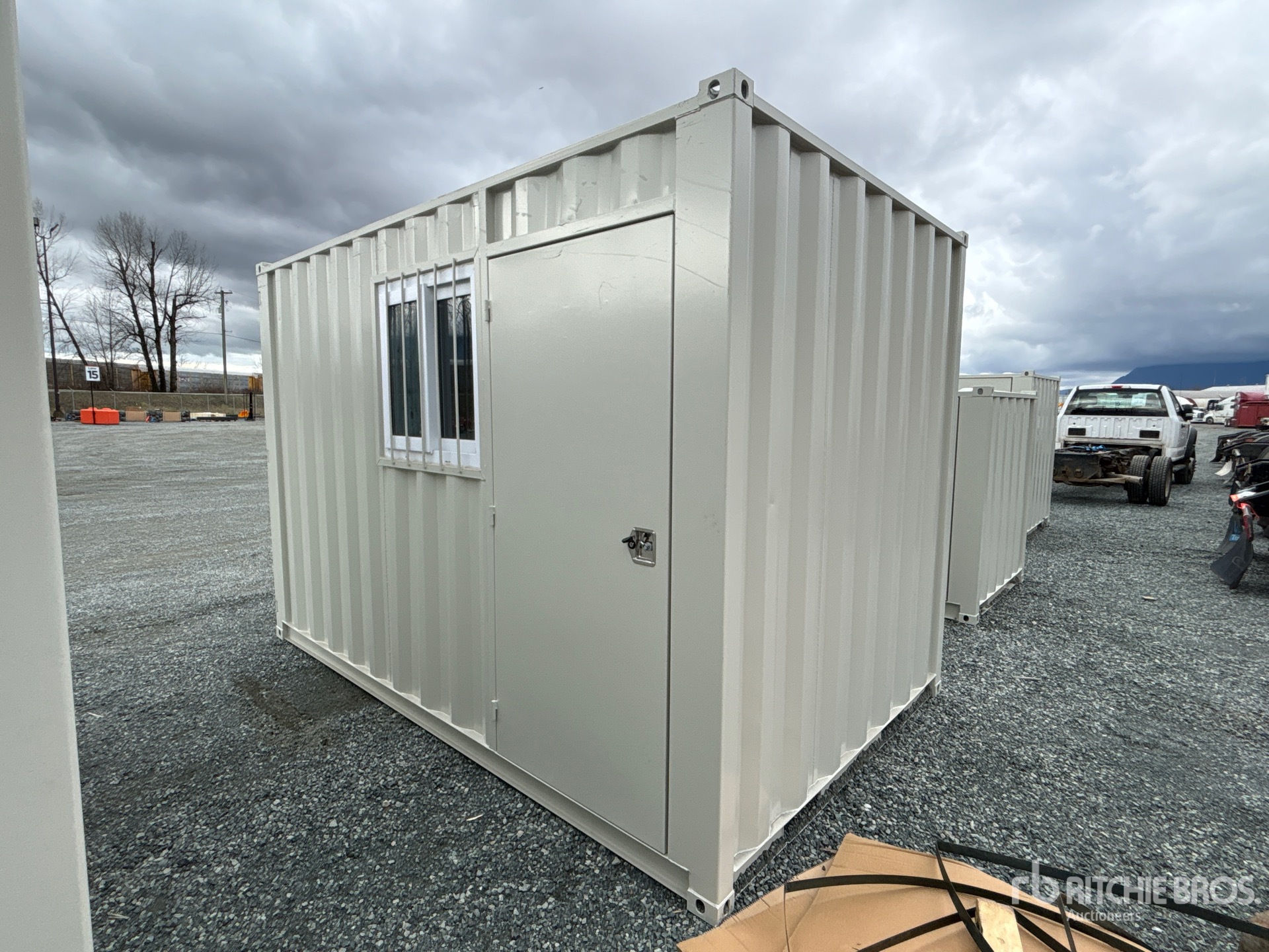 General Appearance with Imagen: esquina trasera izquierda