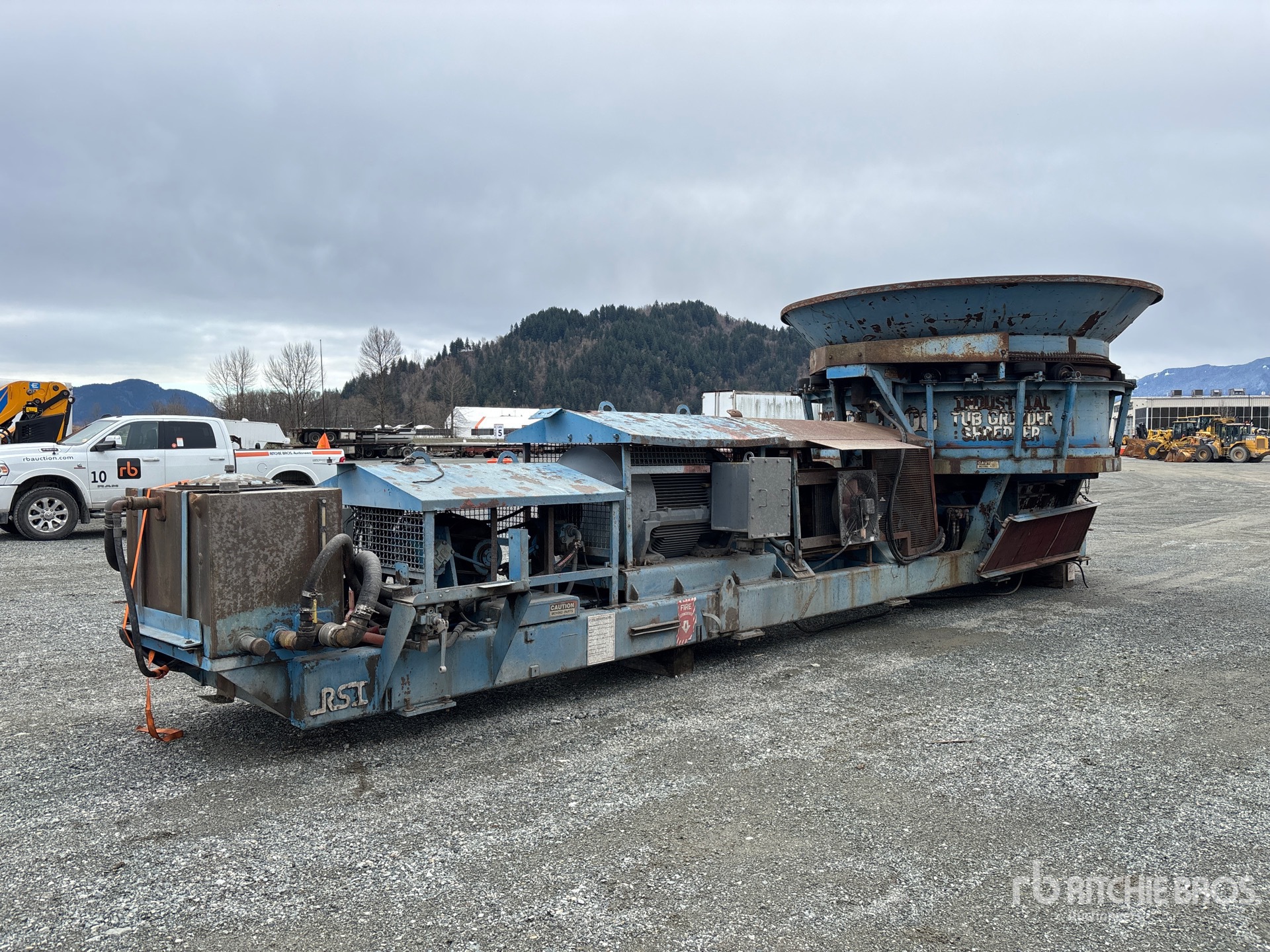 General Appearance with Imagen: esquina trasera derecha