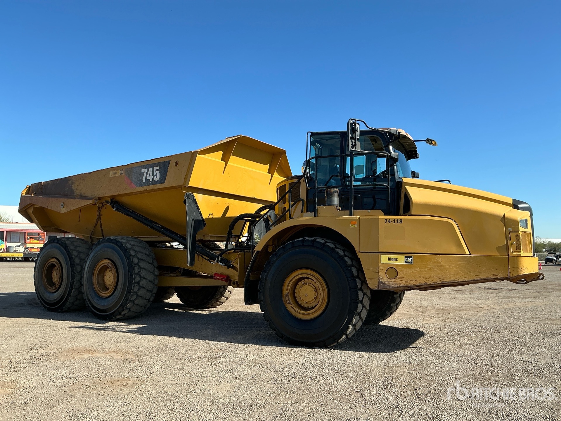 General Appearance with Imagen: esquina delantera derecha