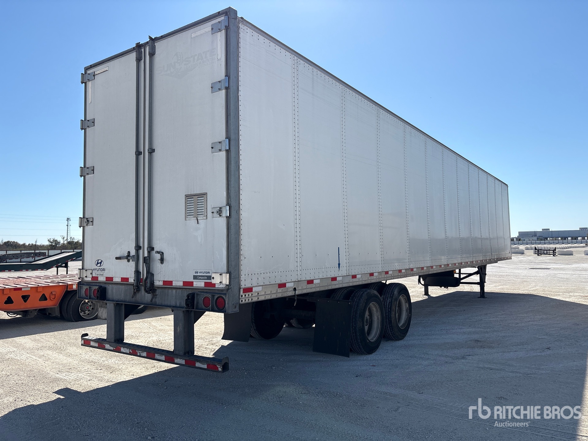 General Appearance with Image, coin arrière droit