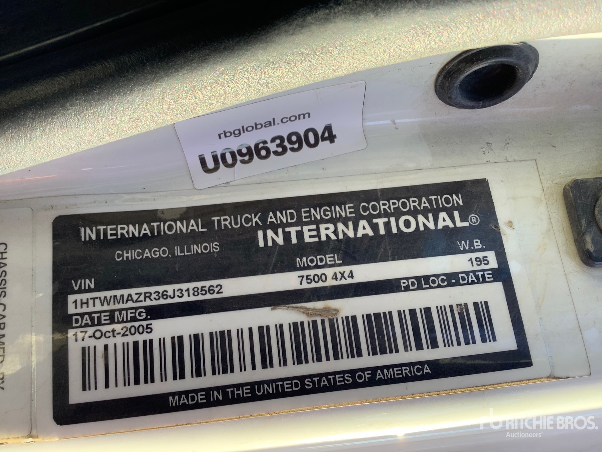 General Appearance with Serial Number / VIN