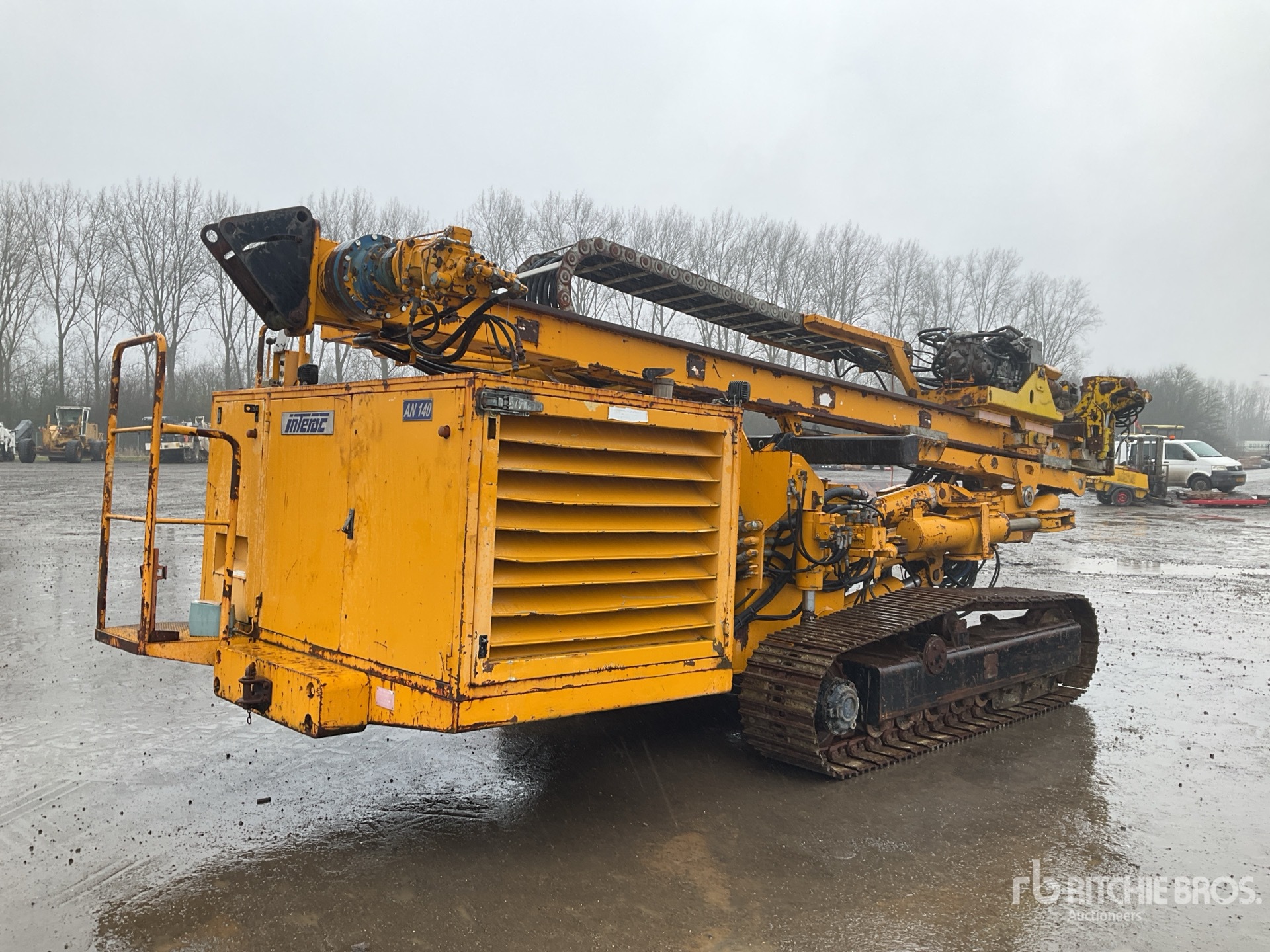 General Appearance with Foto, angolo anteriore sinistro