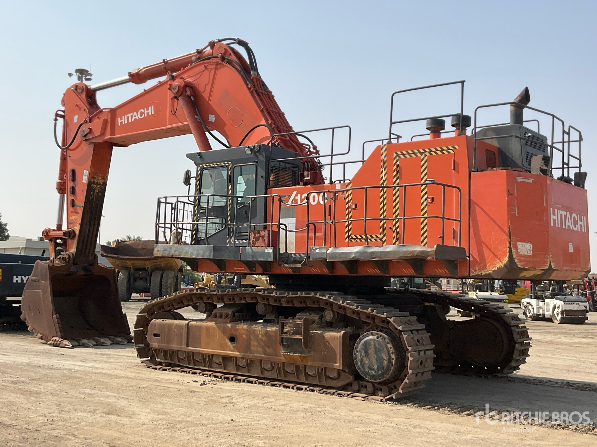 General Appearance with Bild, Ecke hinten links