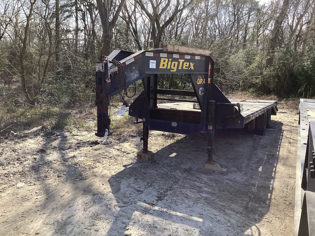 2020 Big Tex 22GN-20BK+5MR 25 ft T/A Gooseneck Equipment Trailer