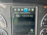 4 Transmision with Engine Hours