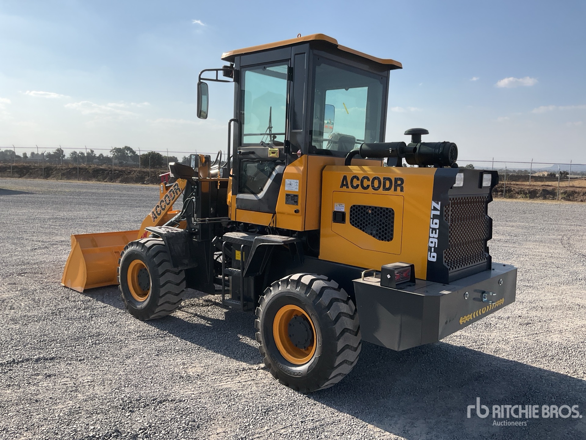 General Appearance with Imagen: esquina trasera izquierda