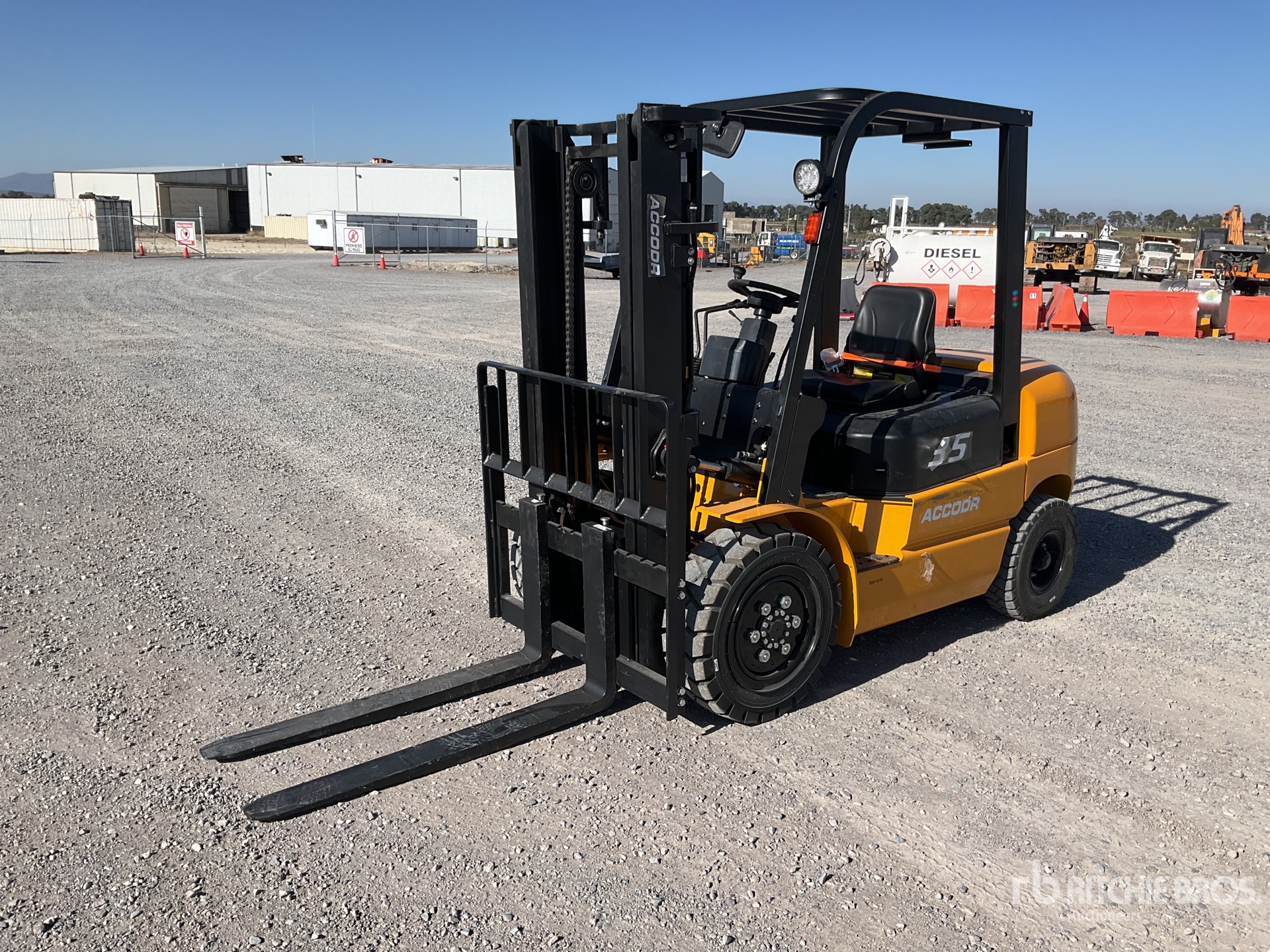 Aspect général with Image, coin avant gauche