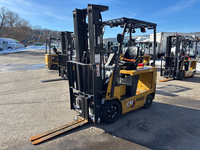 2021 Cat EC25EN2 4100 lb Electric Forklift