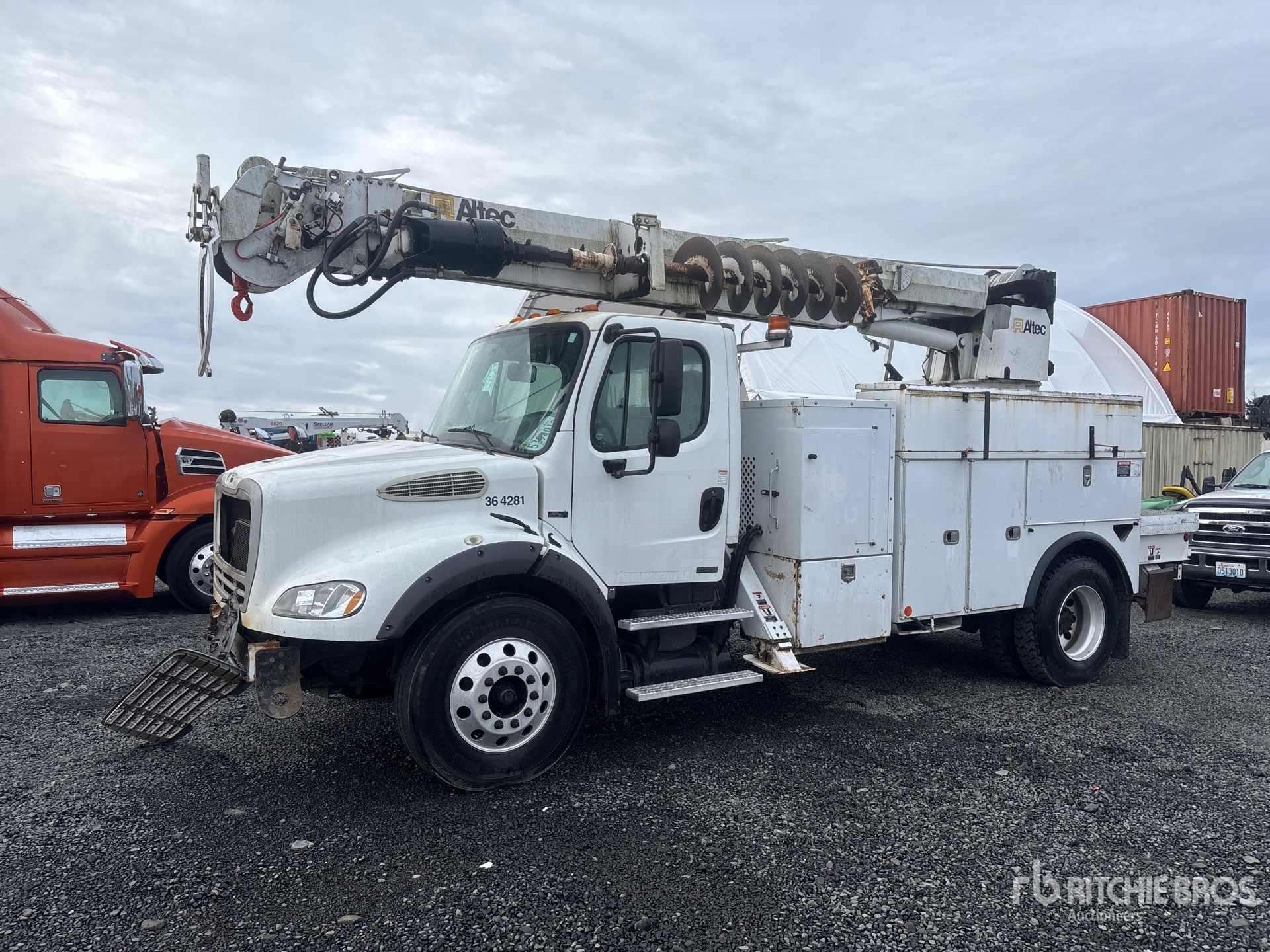 General Appearance with Image, coin avant gauche