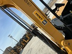 Hydraulics with Boom Lift Cylinder(s)