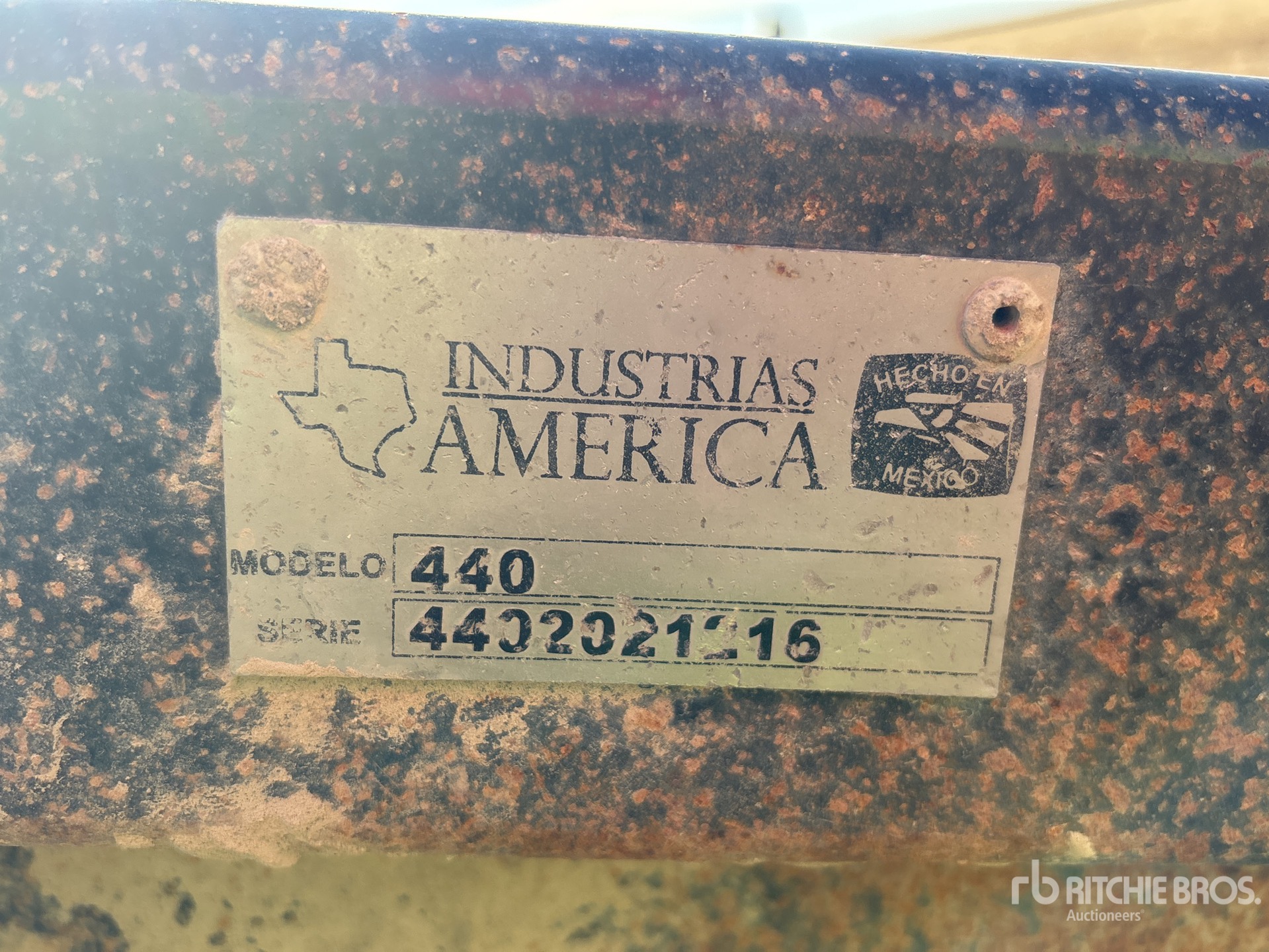 General Appearance with Numéro de série/Numéro d'identification du véhicule automobile