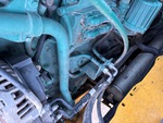 Engine with Oil Leaks